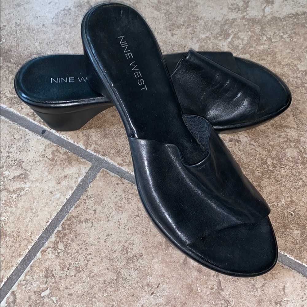 Nine West slides